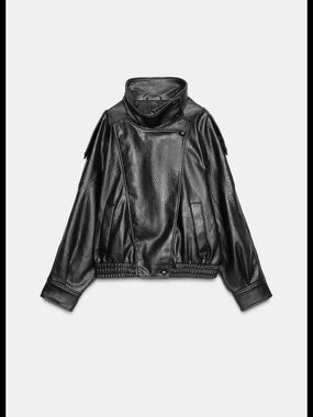 NWOT- Zara Faux Leather Oversized Biker Jacket Black Moto Bomber XS